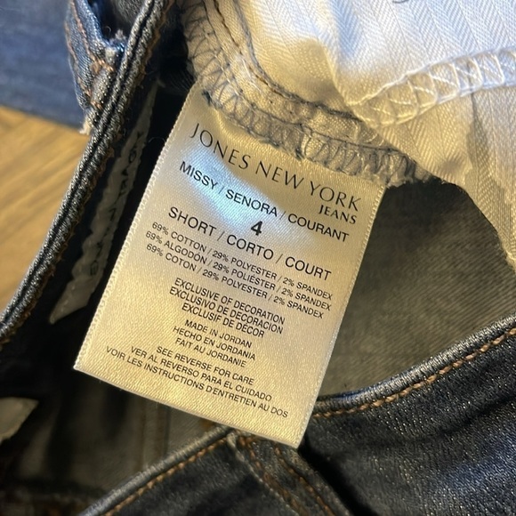 Jones New York Lexington Straight Jeans Size 4 Short - Picture 4 of 5